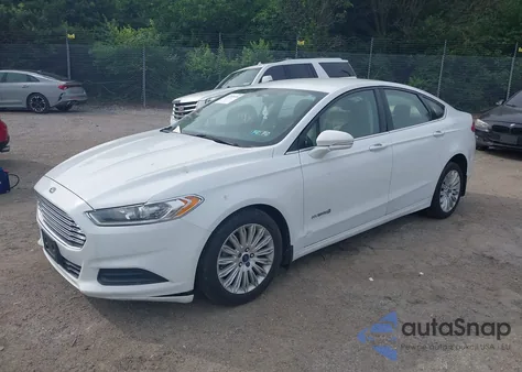 2014 Ford Fusion Hybrid Se из США, поврежденный, VIN 3FA6P0LU1ER286121